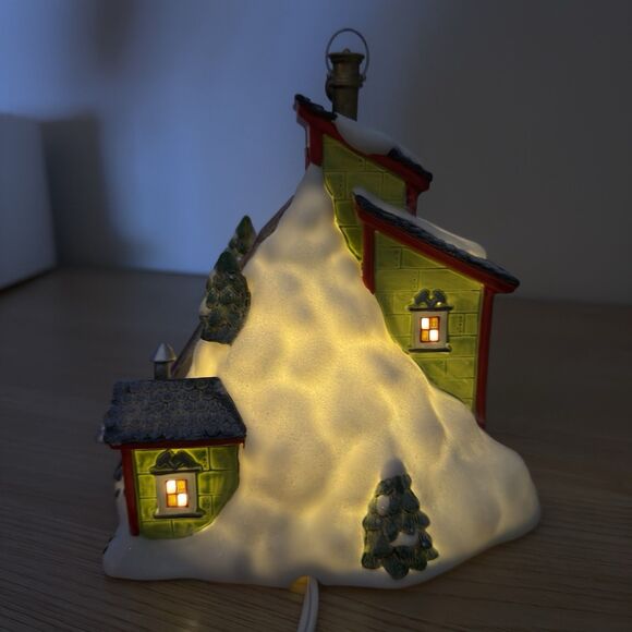 Deptartment 56 Better Watch Out Coal Mine #808923 North Pole Series 2010 Dept 56 - Picture 9 of 11